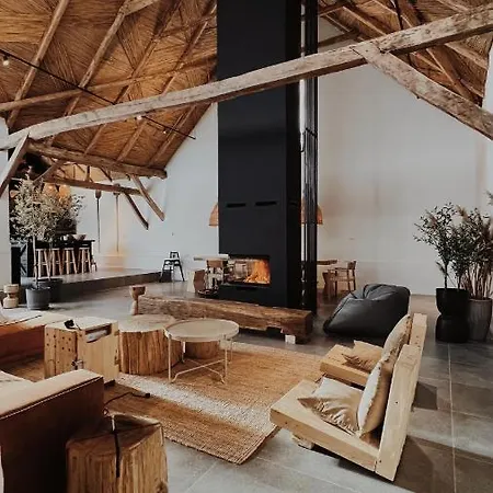 Barnhaus *